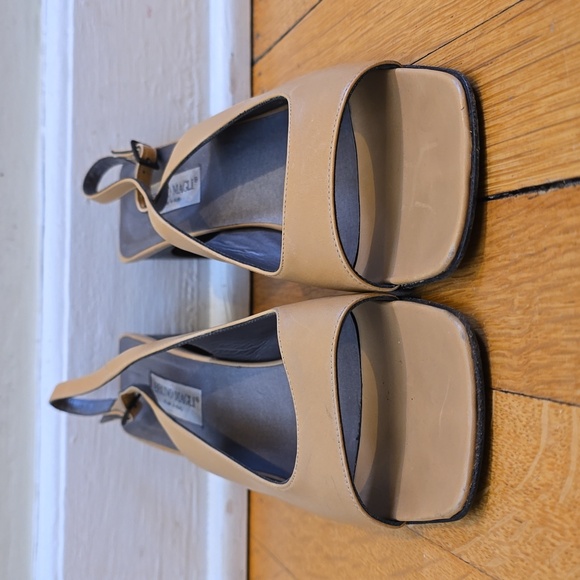 VTG, Bruno Magli, Leather Square Toe Slingback Block Heels, Tan, GUC, W's 8.5 AA - Picture 3 of 16